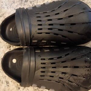 Chic Black Slip-On Clogs